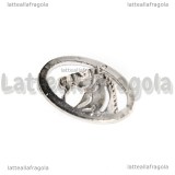Charm Ovale Cavallo in metallo argentato 19x13mm